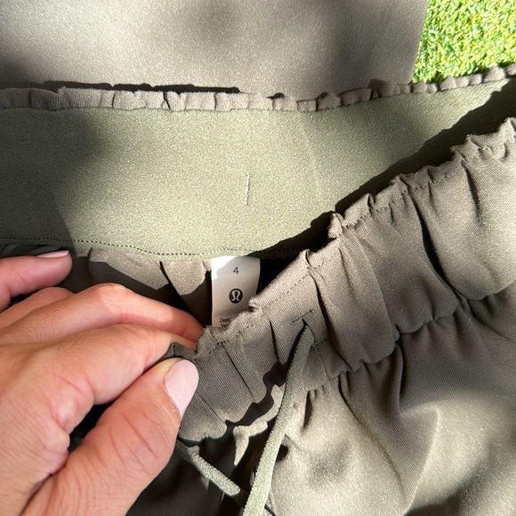 Lululemon Stretch High Rise Jogger (Dark Olive) - Picture 10 of 13